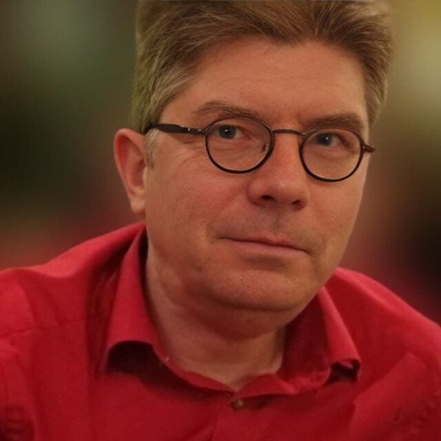 Stéphane Este-Gracias Headshot